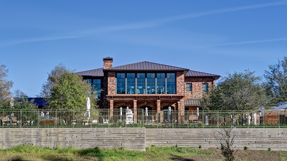 Brook Hollow Golf Club, Three Living Architecture